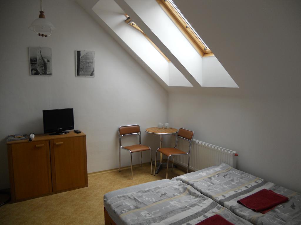 Penzion Fontána Mikulov Habitación foto